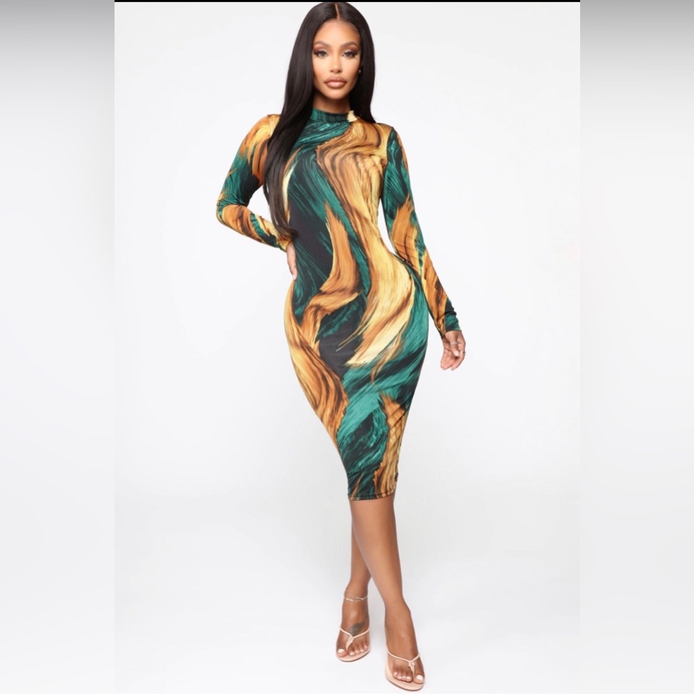 NEW Fashion Nova fine arts modi dress size small